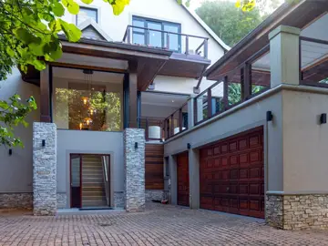 Peter Maskell Auctioneers - 3-Bedroom Luxury Home located in the Prestigious Zimbali Estate: 3 Birdie Close, Zimbali Estate, Ballito